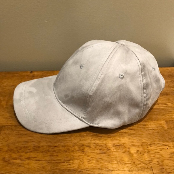 Grey Velvet Baseball Cap Hat Gap - Picture 2 of 6